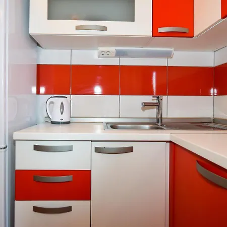 Croliday Apartment With Pool Nin Daire